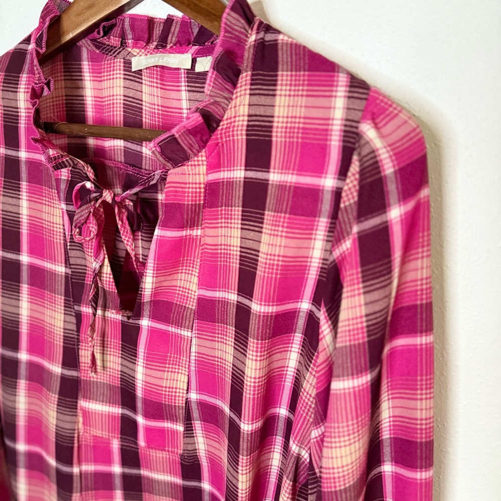 Sunny Leigh Pink Plaid Ruffle Neck Blouse NWT Small